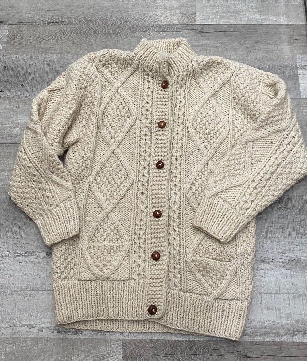 Artesania Vtg Hand Knit Wool Chunky Cable Knit Fishermen Sweater Crew Neck 90's